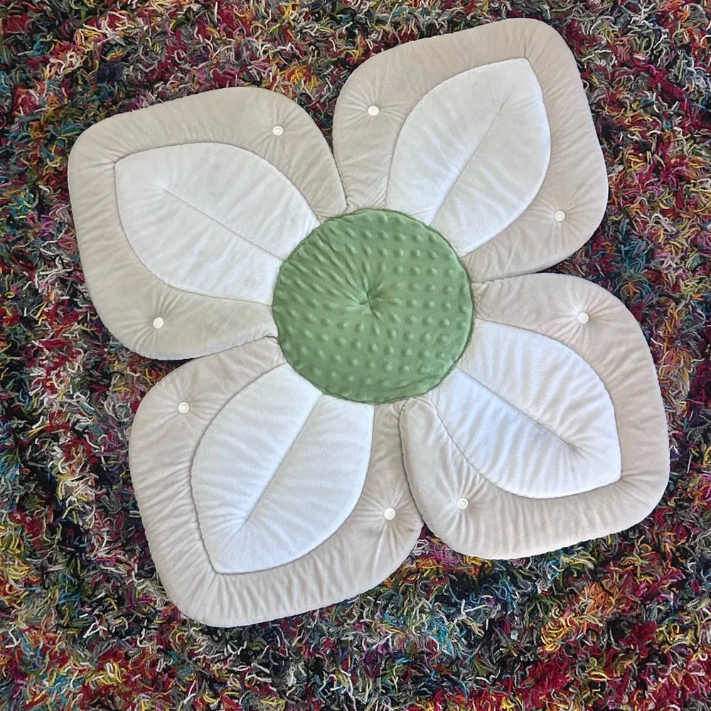 Lotus Baby Bath mat for sink